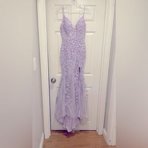 Prom dress only worn once because I never ended up doing lmk price negotiable